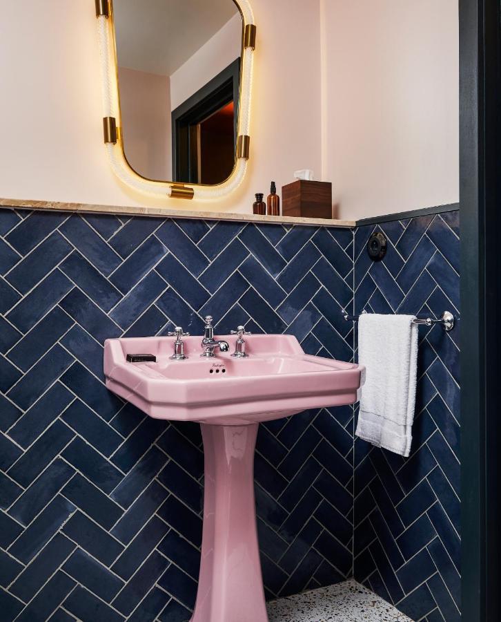 The Hoxton, Brussels Hotel Saint-Josse-ten-Noode ภายนอก รูปภาพ